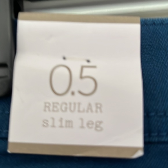 New Chico’s Pants - Picture 4 of 5